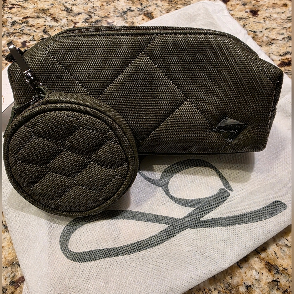 NWT- LUG- JIB AND COIN POUCH DUO - MATTE LUXE - OLIVE